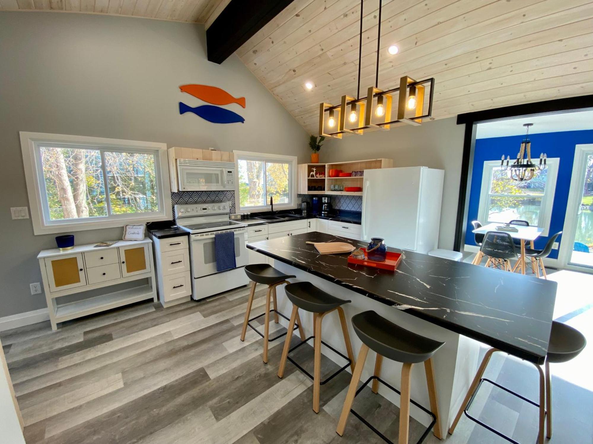 Creekside Cottage - Kayak, Sup, Fishing, Game Room, Steps To The Beach Kingsville ภายนอก รูปภาพ